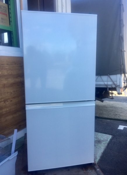 画像1: AQUA２ドア冷蔵庫157Lを出張買取りしました。 (1)